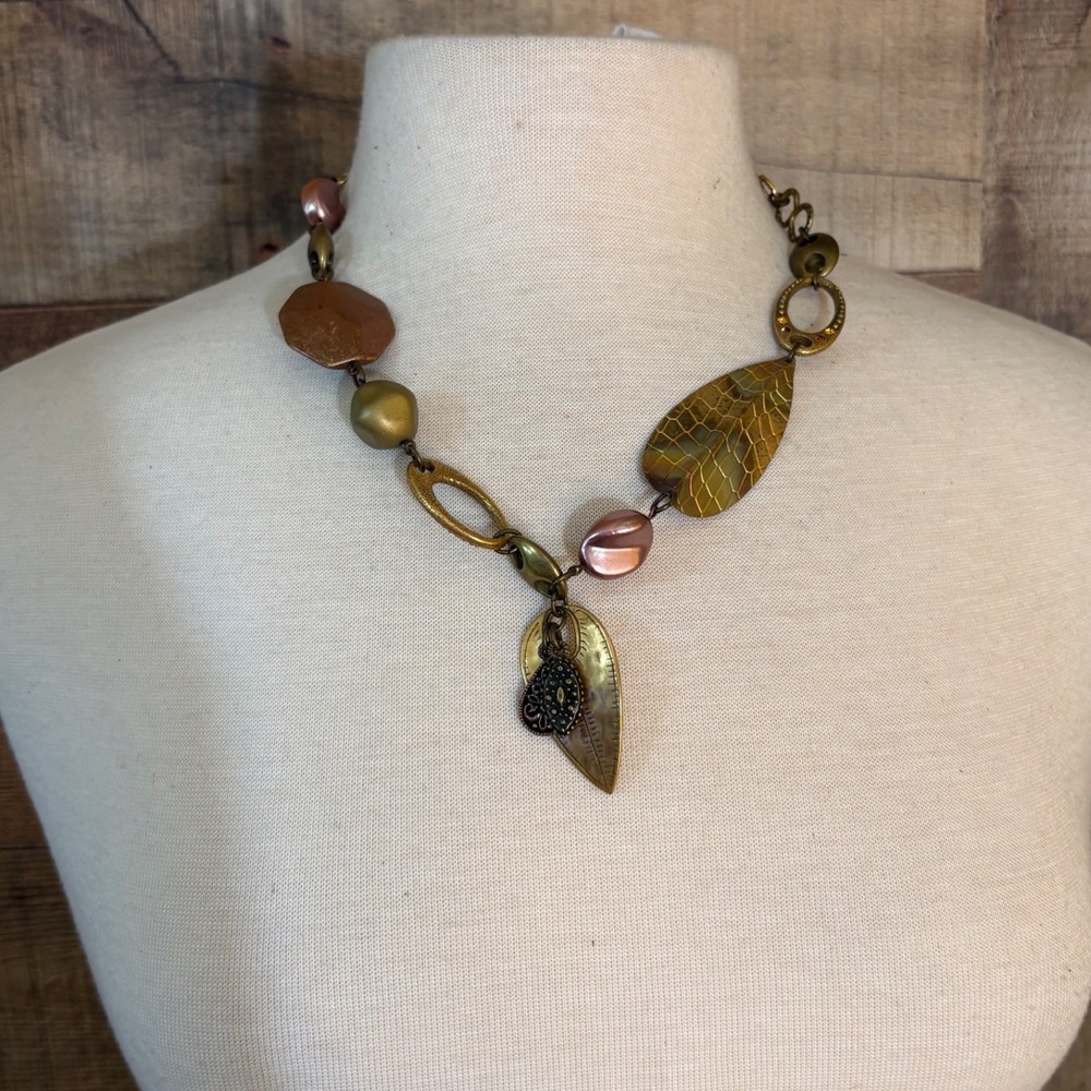 Chicos Mixed Media Leaf Statement Necklace Bronze Copper Olive Green Beaded